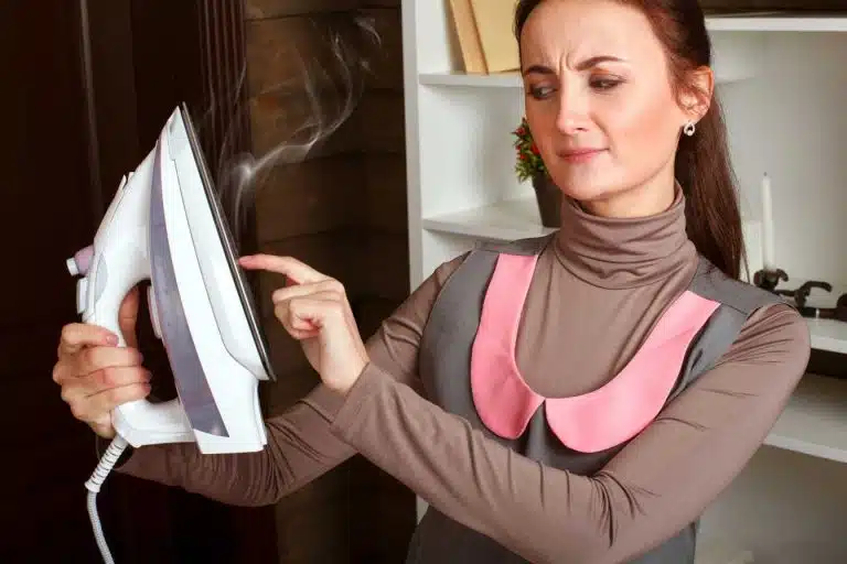 nettoyer semelle fer a repasser 1